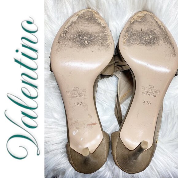 VALENTINO Vintage Taupe Leather Ruffle Accent Open Toe Stiletto Heels, Size 38.5 - Picture 11 of 16